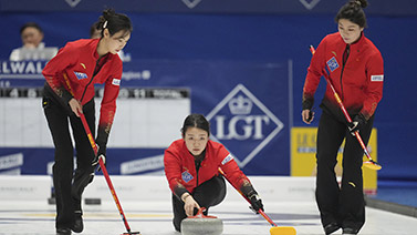 称是马刺今 称是马刺今